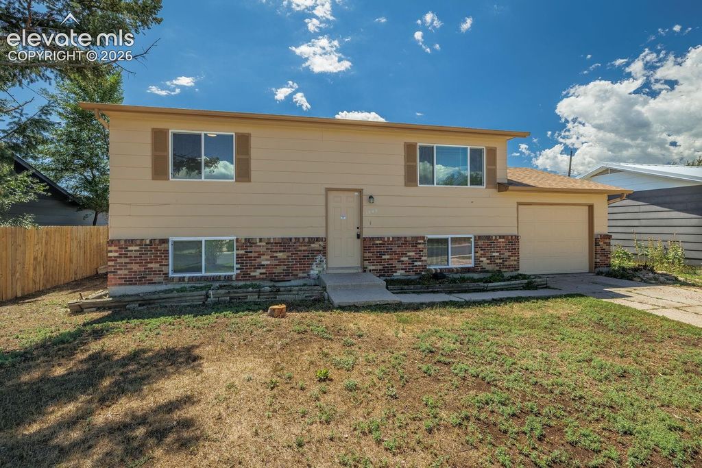 1648 Kensington Drive, Colorado Springs, CO 80906 — photo 2