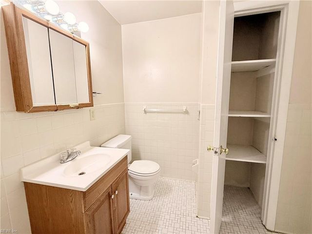 1915 Colonial Ave Apt 3, Norfolk, VA 23517