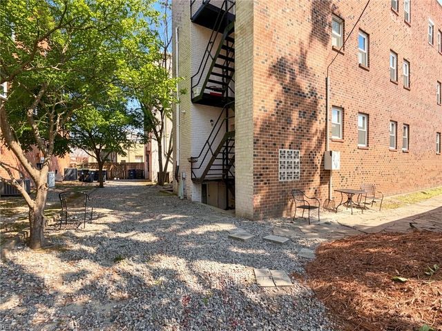 1915 Colonial Ave Apt 3, Norfolk, VA 23517