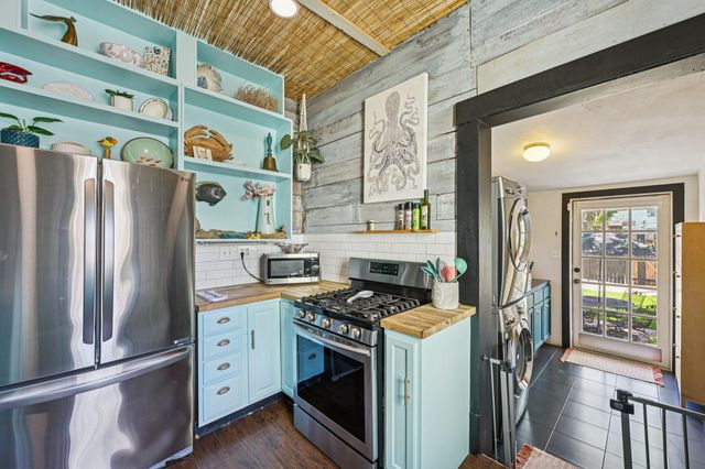 815 Winnie Street, Galveston, TX 77550