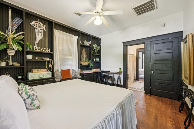 815 Winnie Street, Galveston, TX 77550