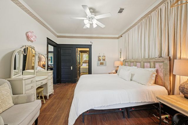 815 Winnie Street, Galveston, TX 77550