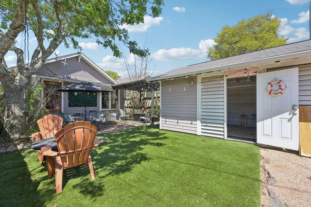 815 Winnie Street, Galveston, TX 77550