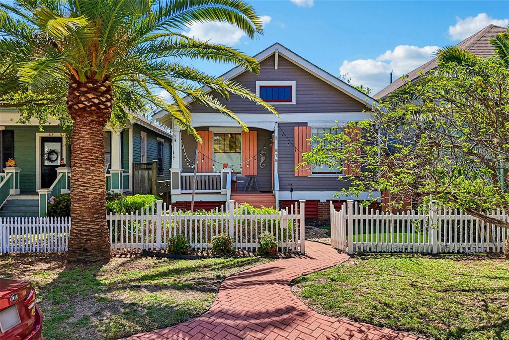 815 Winnie Street, Galveston, TX 77550