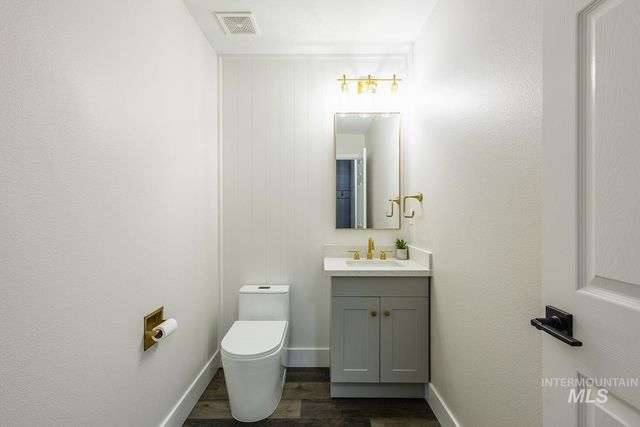 11780 Walden St, Caldwell, ID 83605