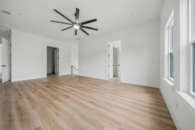 1727 Toronto Street, Dallas, TX 75212