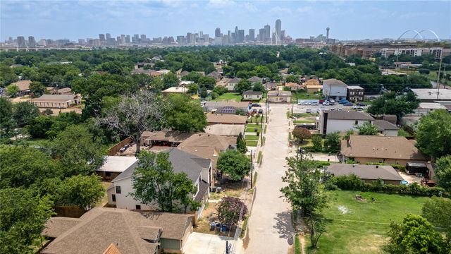1727 Toronto Street, Dallas, TX 75212