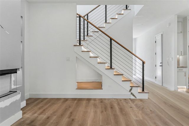 1727 Toronto Street, Dallas, TX 75212