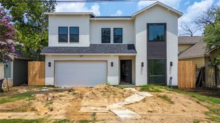 1727 Toronto Street, Dallas, TX 75212