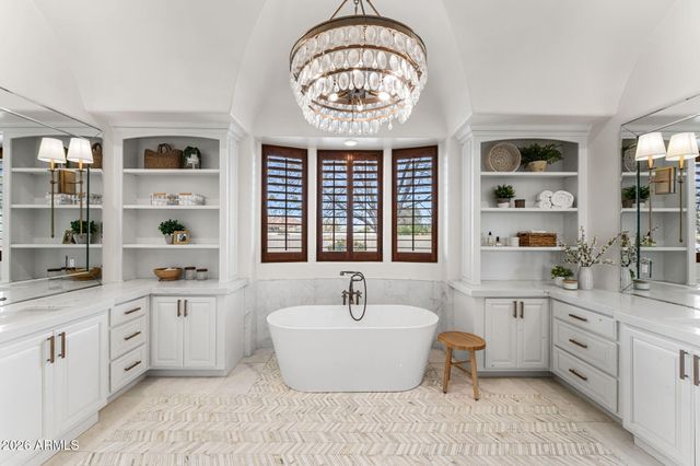 2527 E BEECHNUT Court, Chandler, AZ 85249