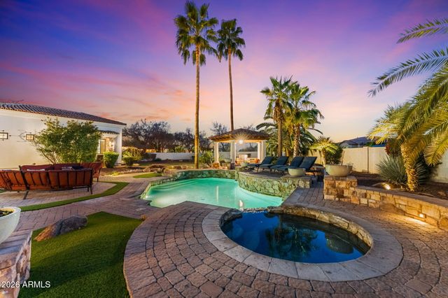 2527 E BEECHNUT Court, Chandler, AZ 85249