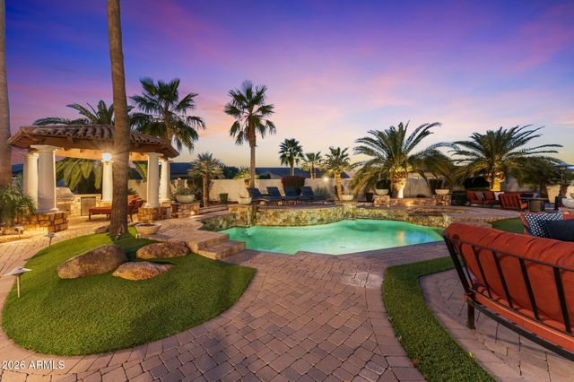 2527 E BEECHNUT Court, Chandler, AZ 85249