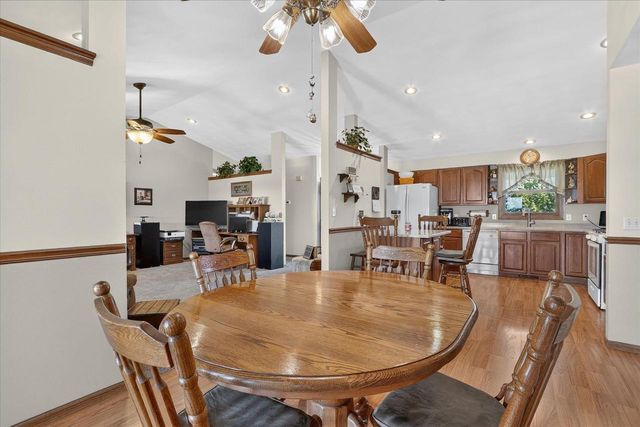 5541 W County A Road, Janesville, WI 53548