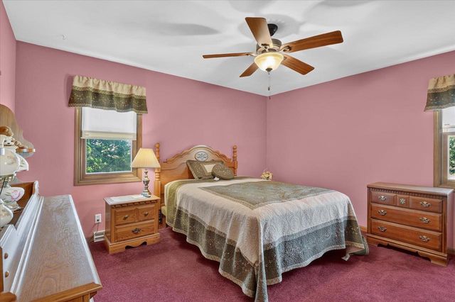 5541 W County A Road, Janesville, WI 53548