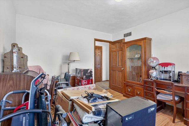 5541 W County A Road, Janesville, WI 53548
