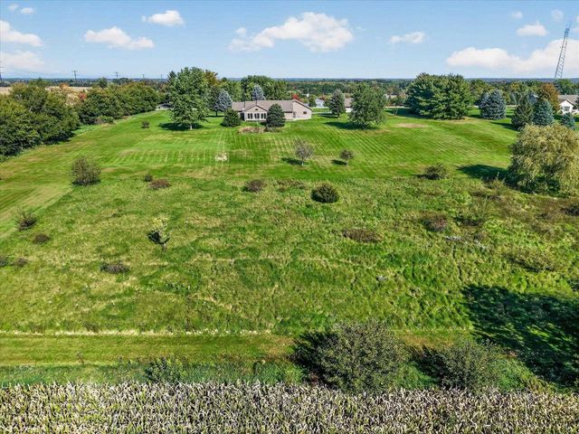 5541 W County A Road, Janesville, WI 53548