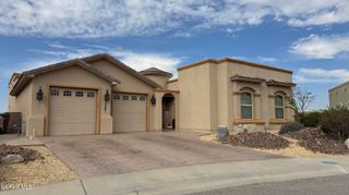 7381 BLACK MESA Drive, El Paso, TX 79911