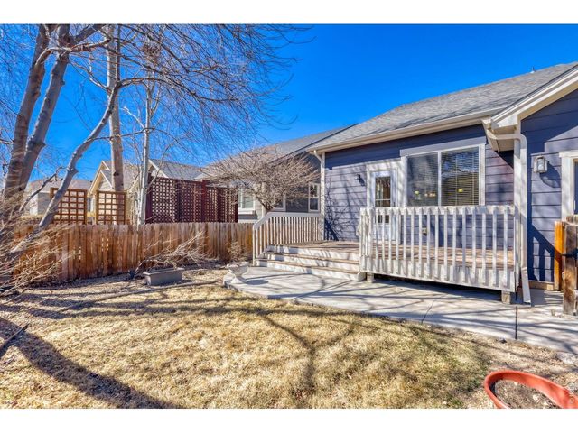 527 Deerwood Dr, Longmont, CO 80504