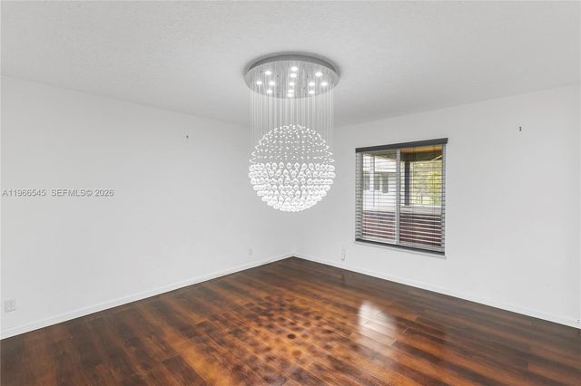 11069 Glenwood Dr, Coral Springs, FL 33065