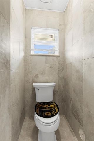 11069 Glenwood Dr, Coral Springs, FL 33065