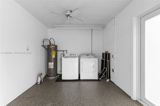 11069 Glenwood Dr, Coral Springs, FL 33065