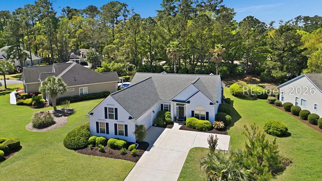 6 Crescent Cir, Bluffton, SC 29910