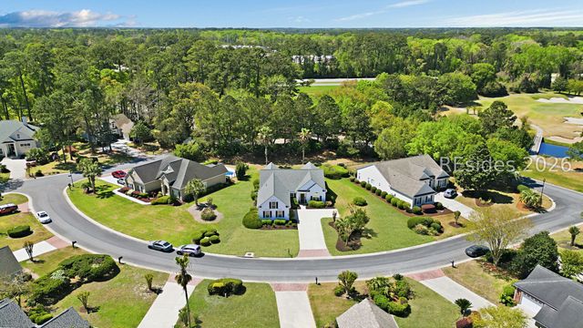 6 Crescent Cir, Bluffton, SC 29910