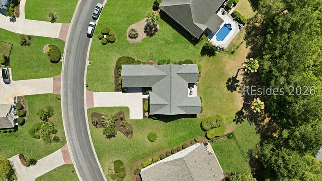 6 Crescent Cir, Bluffton, SC 29910