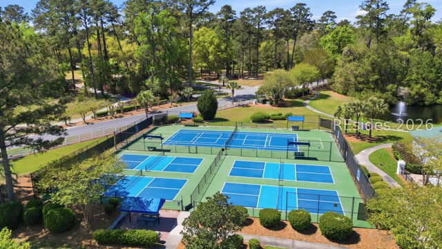 6 Crescent Cir, Bluffton, SC 29910