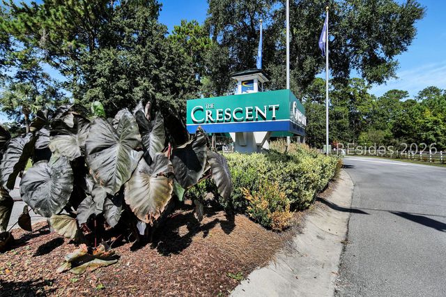 6 Crescent Cir, Bluffton, SC 29910