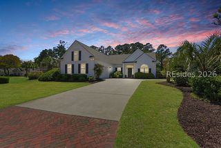 6 Crescent Cir, Bluffton, SC 29910