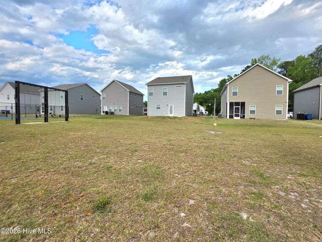 272 Bruce Drive, Dunn, NC 28334