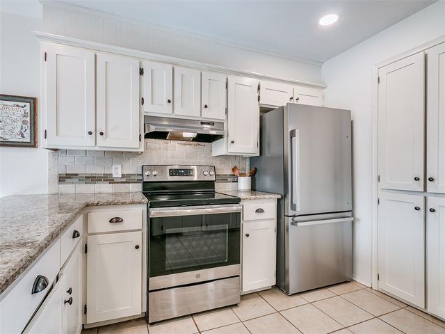 6012 NW 83rd Street, Oklahoma City, OK 73132