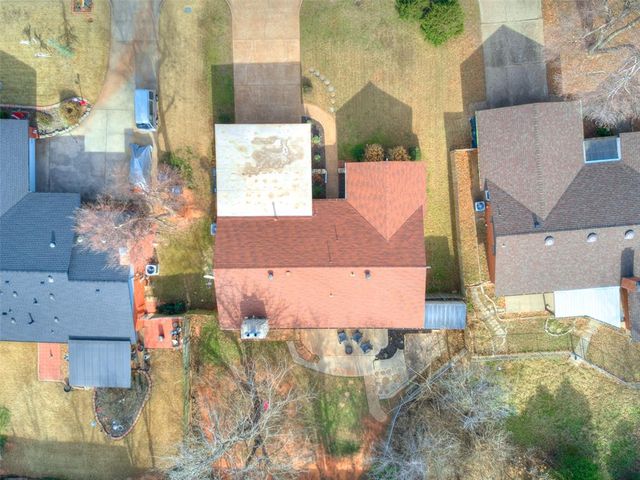 6012 NW 83rd Street, Oklahoma City, OK 73132