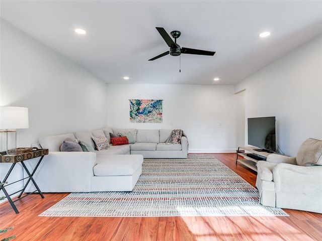 6012 NW 83rd Street, Oklahoma City, OK 73132