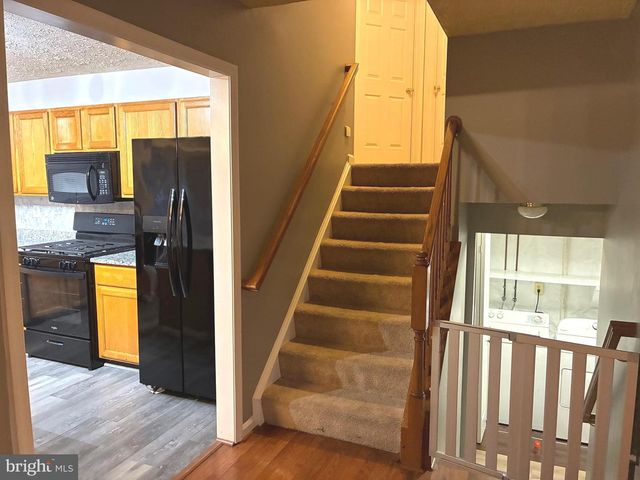 1406 WILLOW OAK DR, Frederick, MD 21701