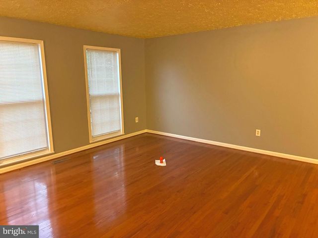 1406 WILLOW OAK DR, Frederick, MD 21701