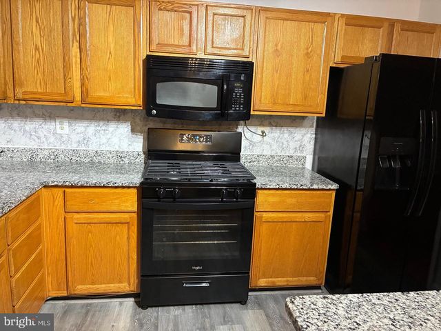 1406 WILLOW OAK DR, Frederick, MD 21701