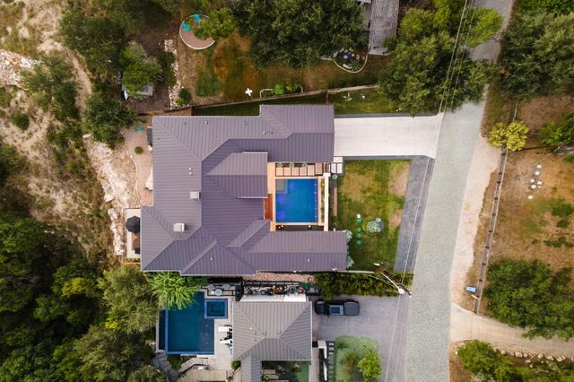 19509 INVERNESS DR, Spicewood, TX 78669