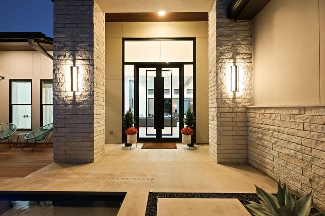 19509 INVERNESS DR, Spicewood, TX 78669