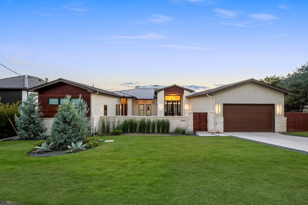 19509 INVERNESS DR, Spicewood, TX 78669