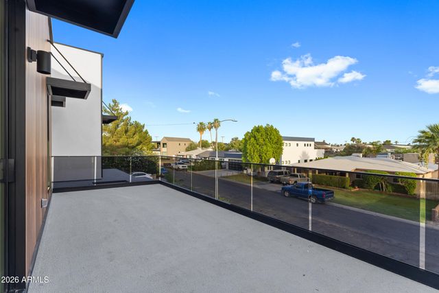 4422 E ROMA Avenue, Phoenix, AZ 85018