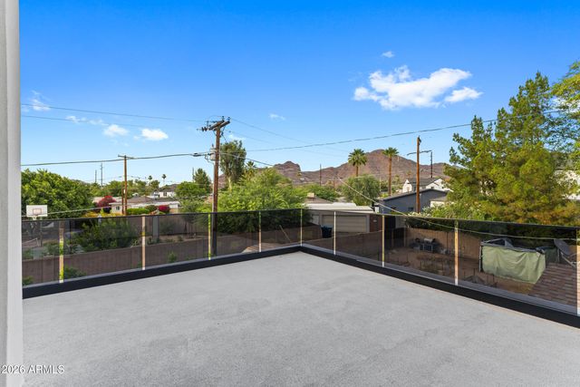 4422 E ROMA Avenue, Phoenix, AZ 85018