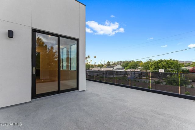 4422 E ROMA Avenue, Phoenix, AZ 85018