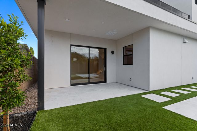 4422 E ROMA Avenue, Phoenix, AZ 85018