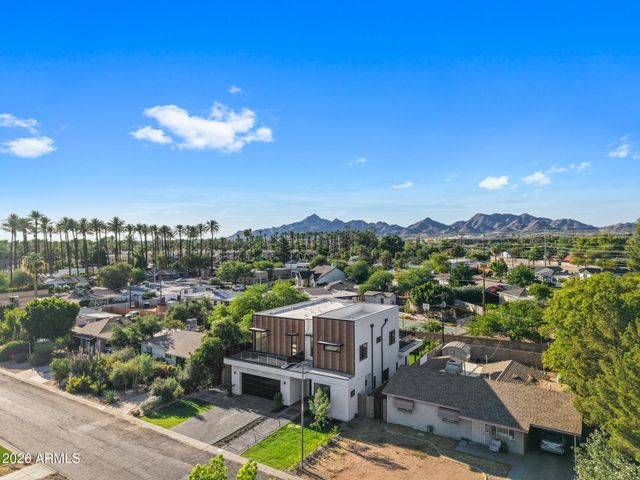 4422 E ROMA Avenue, Phoenix, AZ 85018