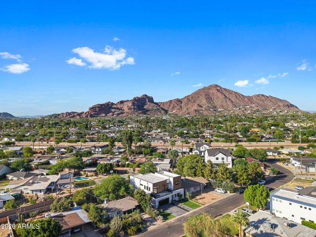 4422 E ROMA Avenue, Phoenix, AZ 85018