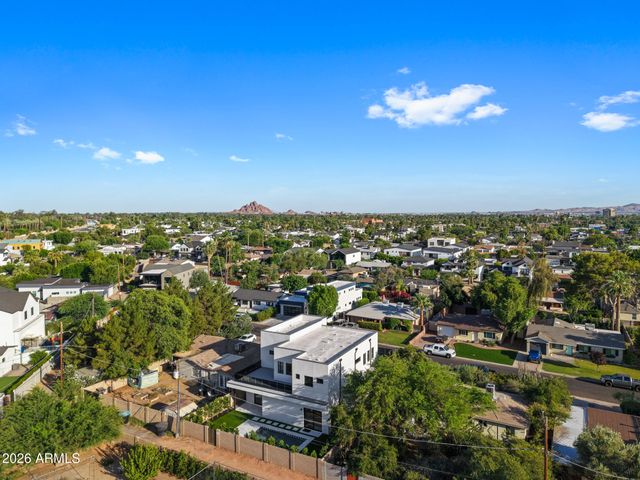 4422 E ROMA Avenue, Phoenix, AZ 85018