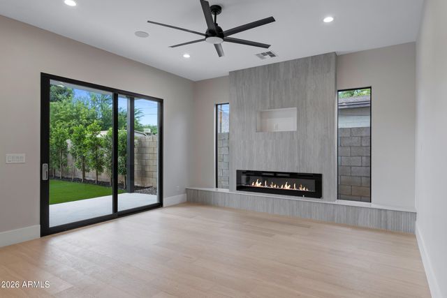 4422 E ROMA Avenue, Phoenix, AZ 85018