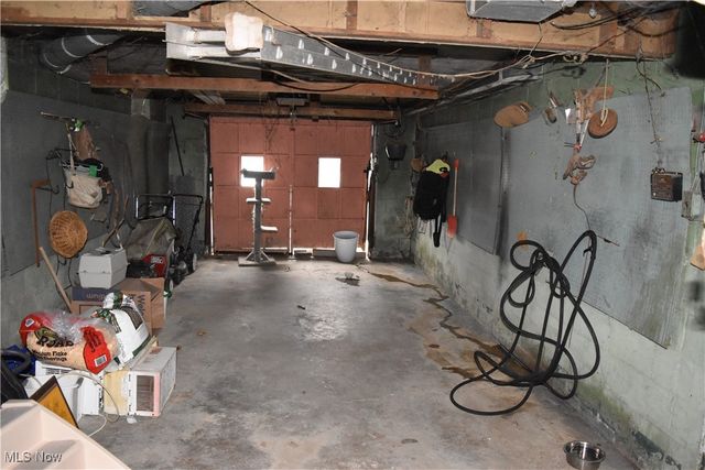 65141 Three Hills Drive, Bellaire, OH 43906